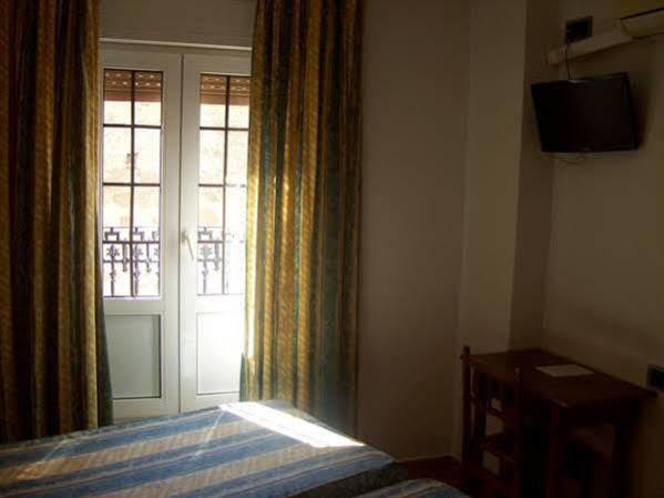 Hostal Muralla 플라센시아 외부 사진